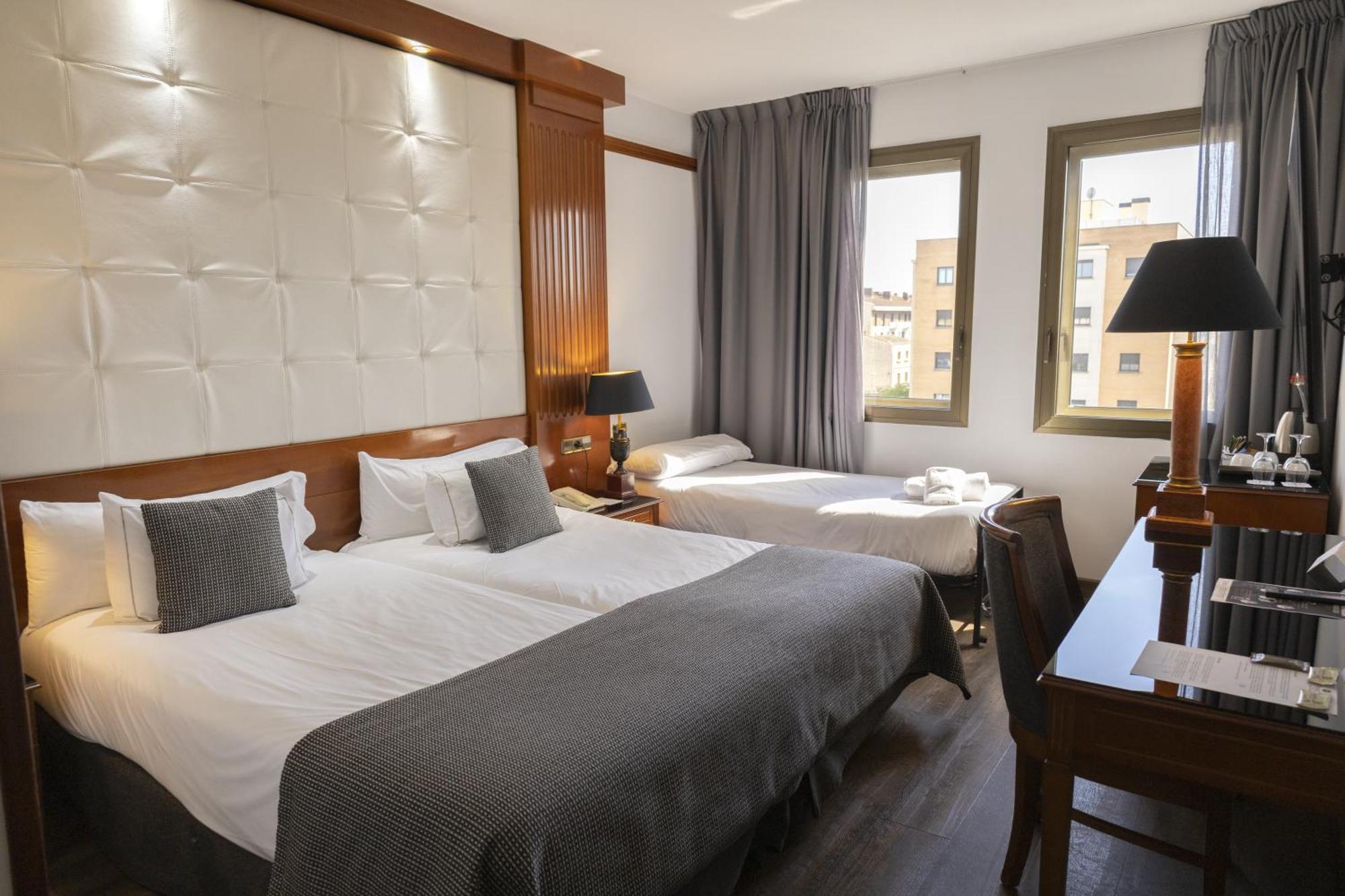 Western Premier Cmc Hotel Gerona